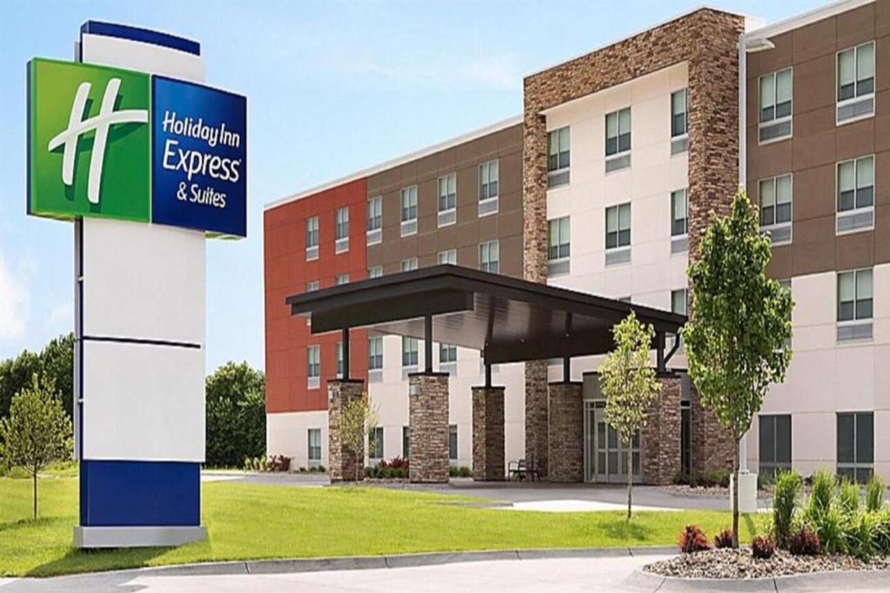 Holiday Inn Express & Suites - Goodland I-70 By Ihg Εξωτερικό φωτογραφία
