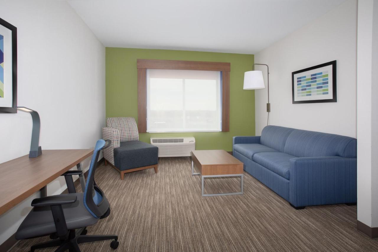 Holiday Inn Express & Suites - Goodland I-70 By Ihg Εξωτερικό φωτογραφία