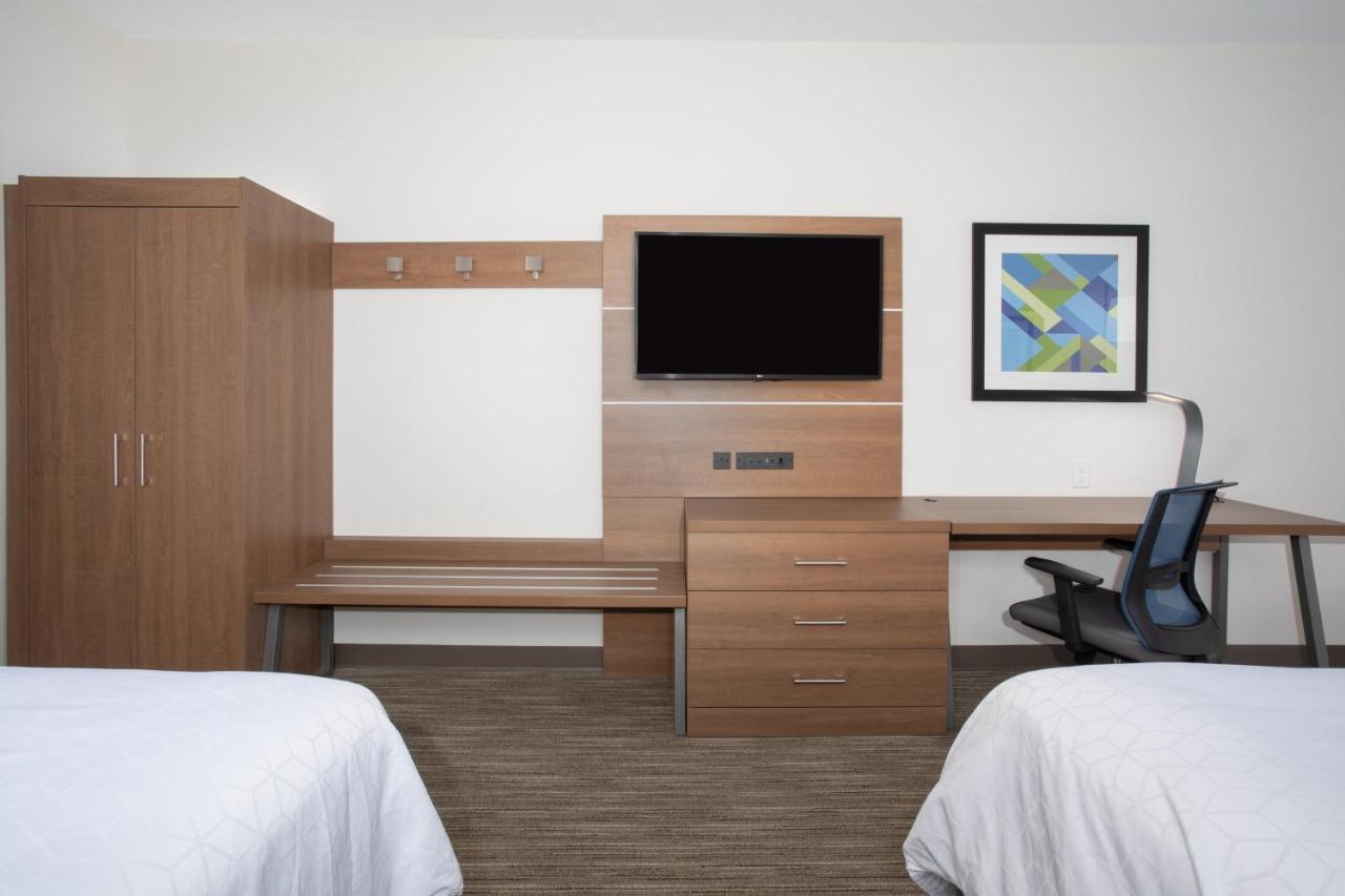 Holiday Inn Express & Suites - Goodland I-70 By Ihg Εξωτερικό φωτογραφία