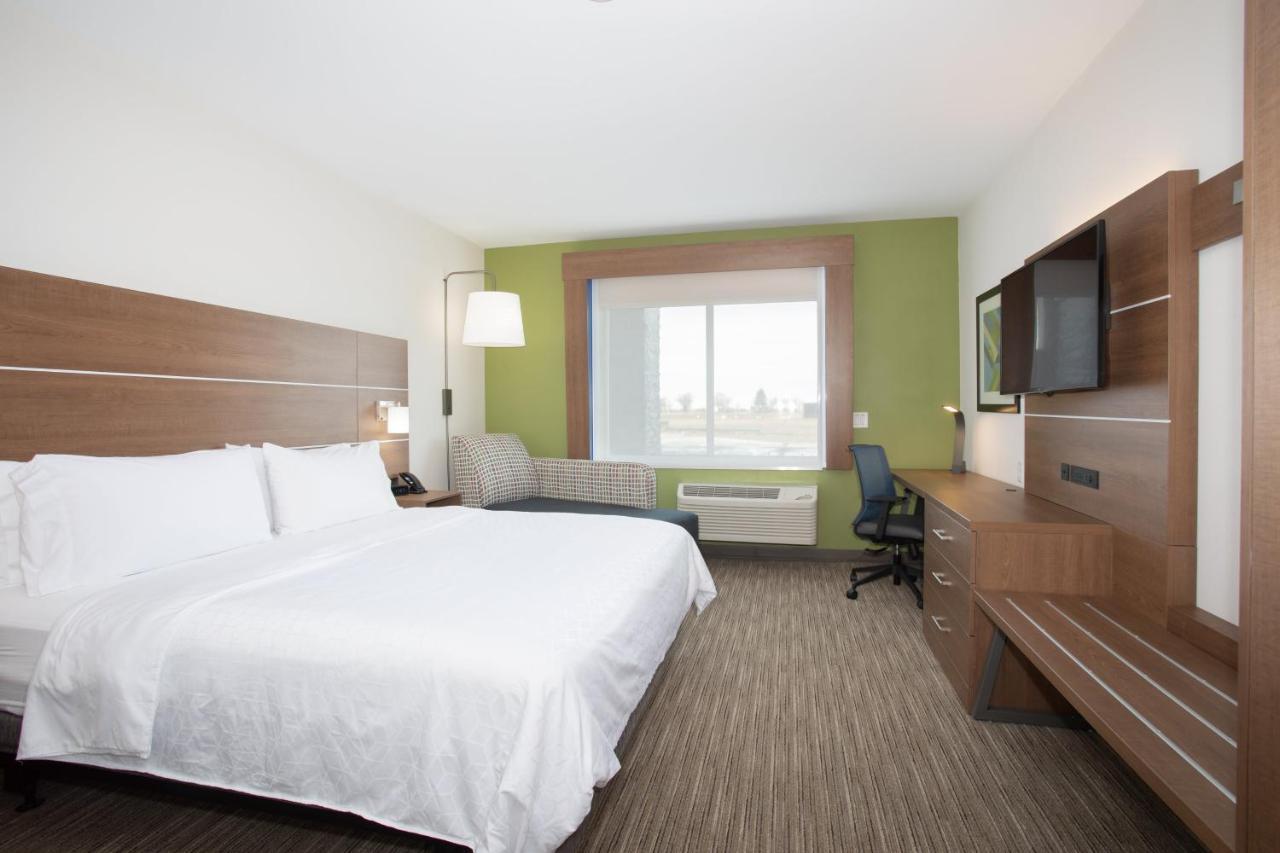 Holiday Inn Express & Suites - Goodland I-70 By Ihg Εξωτερικό φωτογραφία