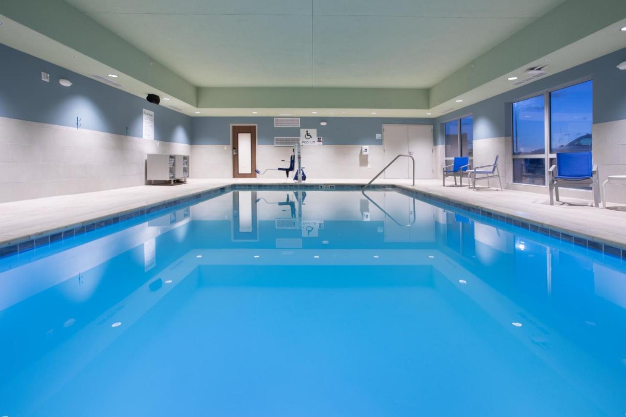 Holiday Inn Express & Suites - Goodland I-70 By Ihg Εξωτερικό φωτογραφία