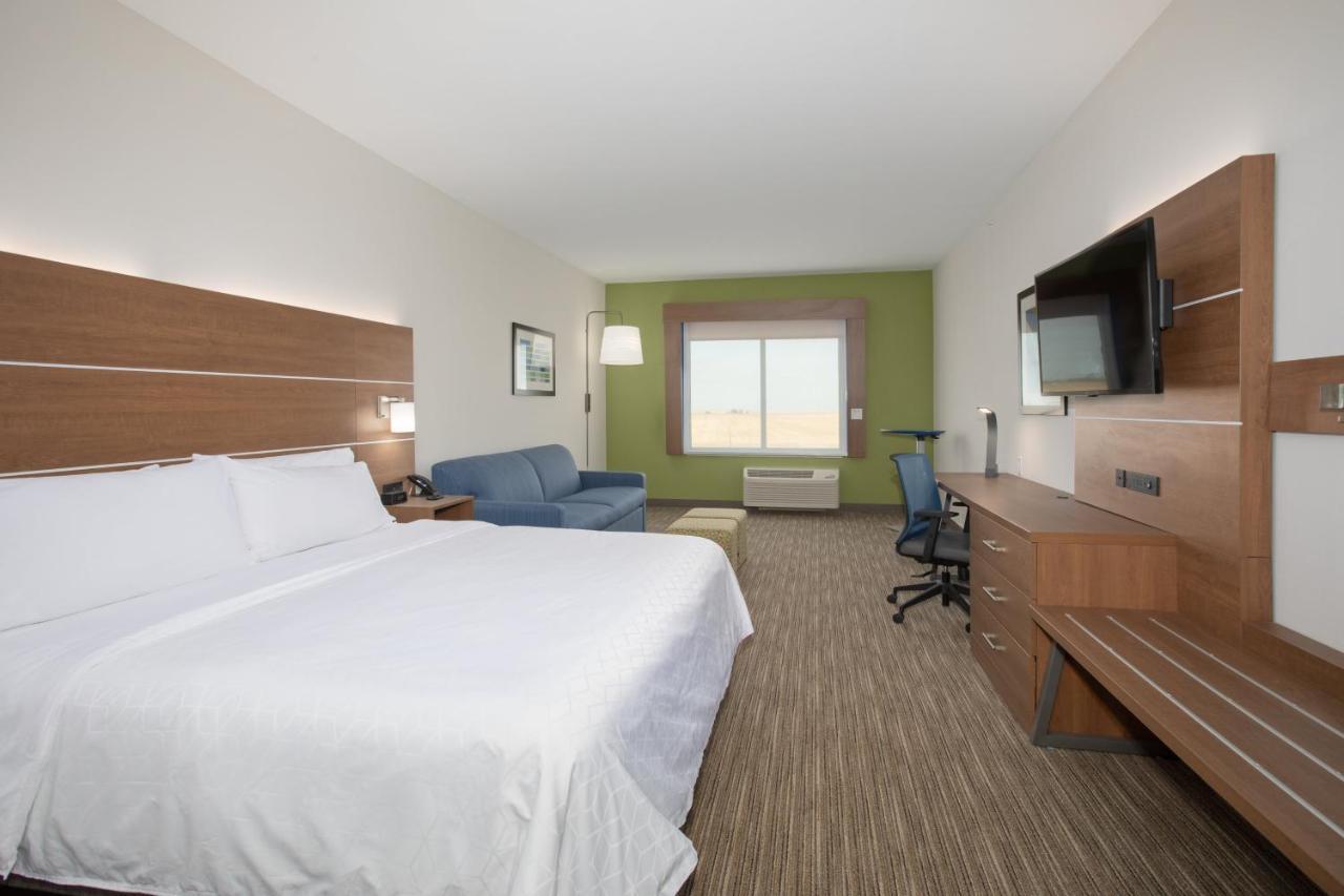 Holiday Inn Express & Suites - Goodland I-70 By Ihg Εξωτερικό φωτογραφία